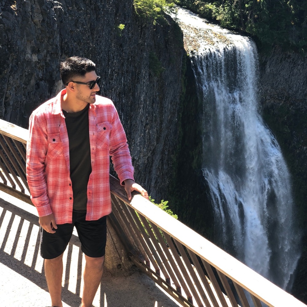 Meet your Posher, Jejesus